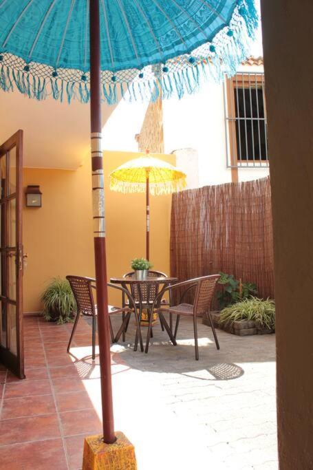 Casa Con Piscina En El Centro Villa Los Llanos De Aridane Exteriör bild